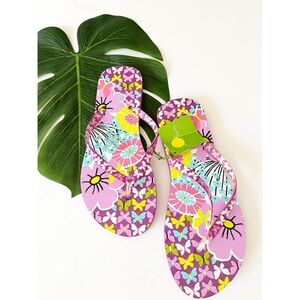 Vera Bradley purple/multi  Flutterby flip flops sz large
